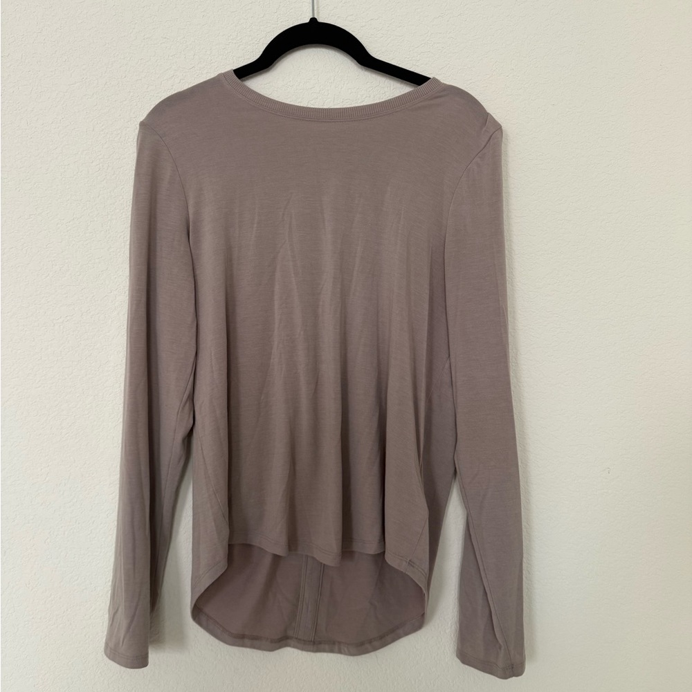 Athleta Long Sleeve Tee with a keyhole back